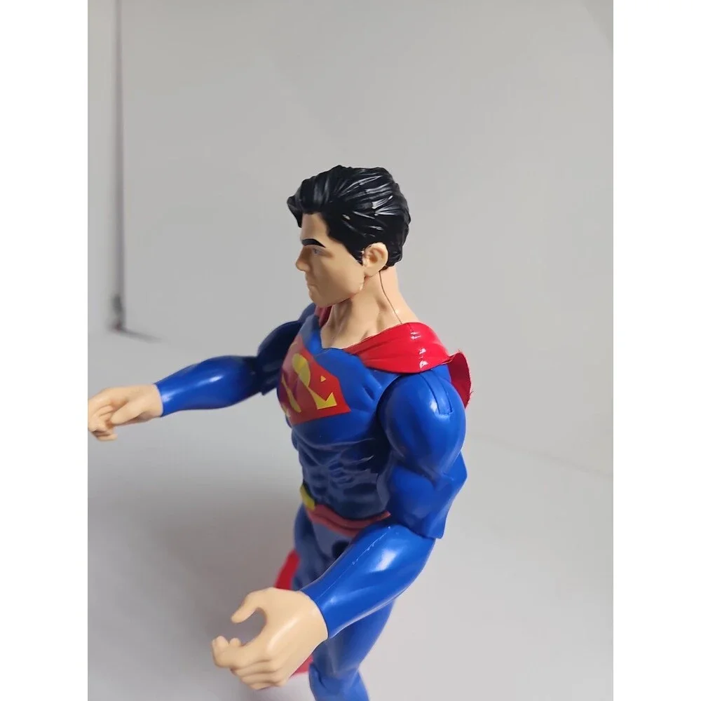 Superman Figurine Toy 11.5 Inch 2015 DC Comics TM 68700 Jointed